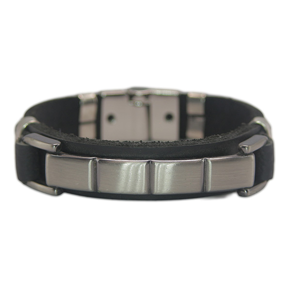 Pulseira de couro com aço